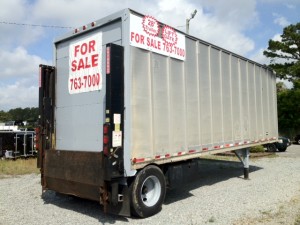 1995 Strick 28' Dry Van Trailer with Anthony Rail Lift Gate